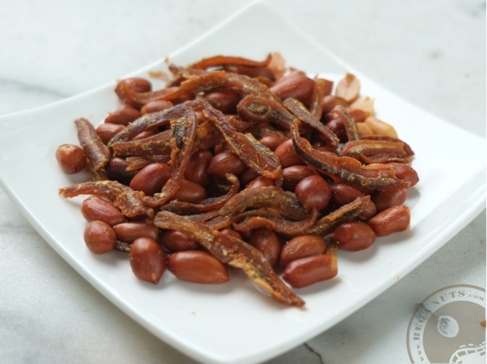 Satay Ikan Billis with Salted Peanuts